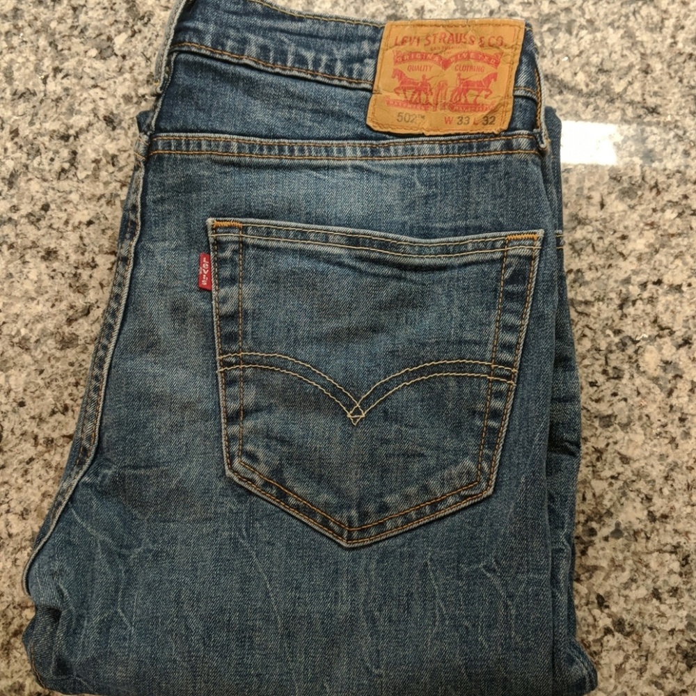 Levi's 502 regular taper jeans